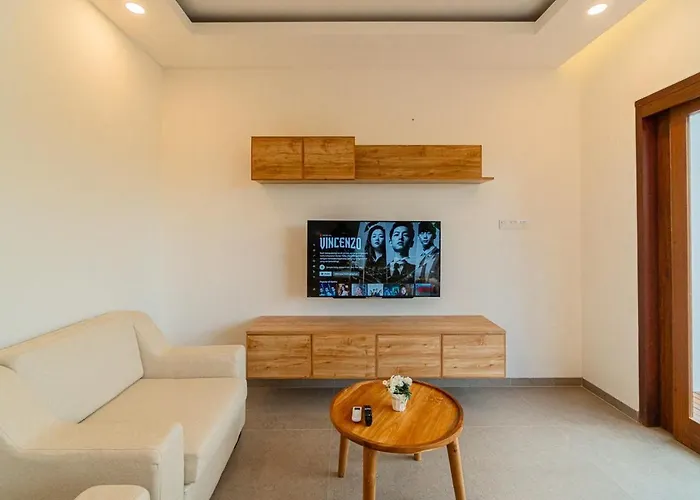 Nini Luxury By Bukit Vista *